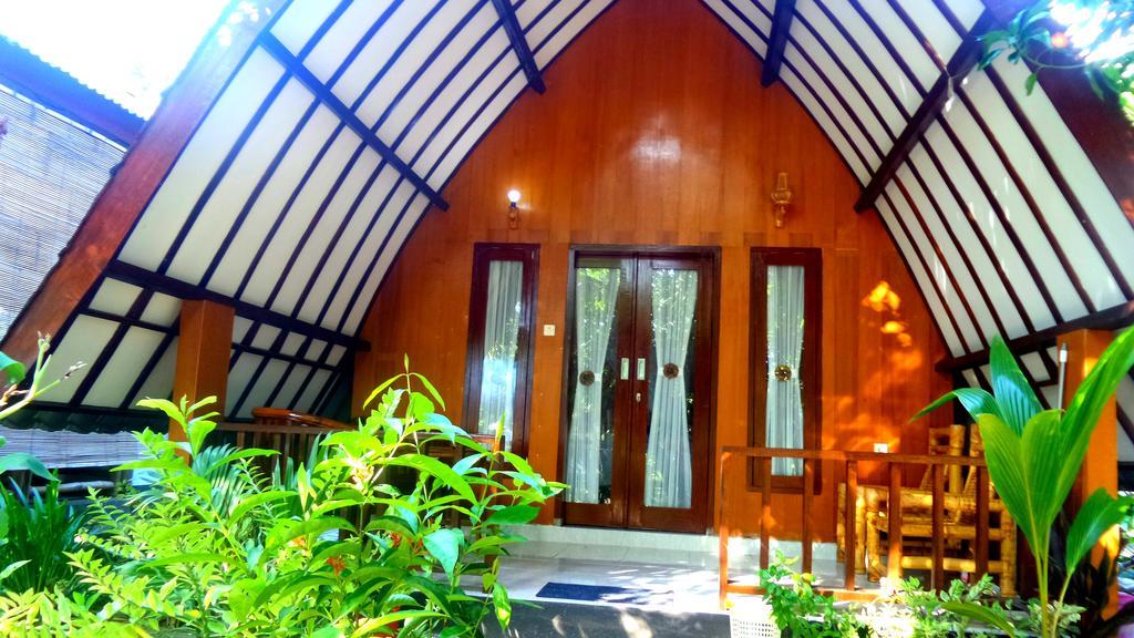 Ina Gili Guesthouse Gili Air Buitenkant foto